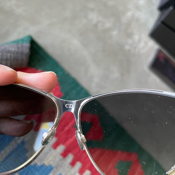 Dior New 65mm Woman’s Sunglasses with Black leather case - Picture 15 of 16